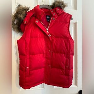 Gap red puffer vest